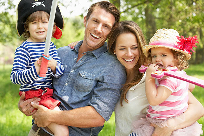 Family Portrait Photography Tips by iPhotography.com