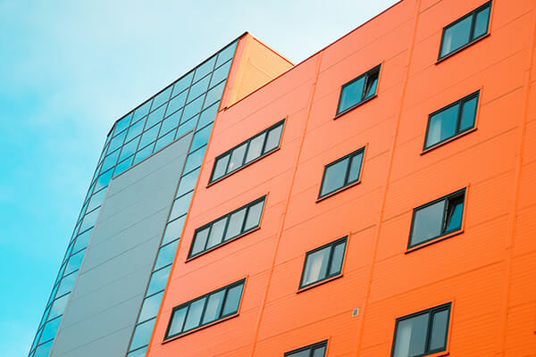 creating conflict in photography orange and blue in urban landscapes