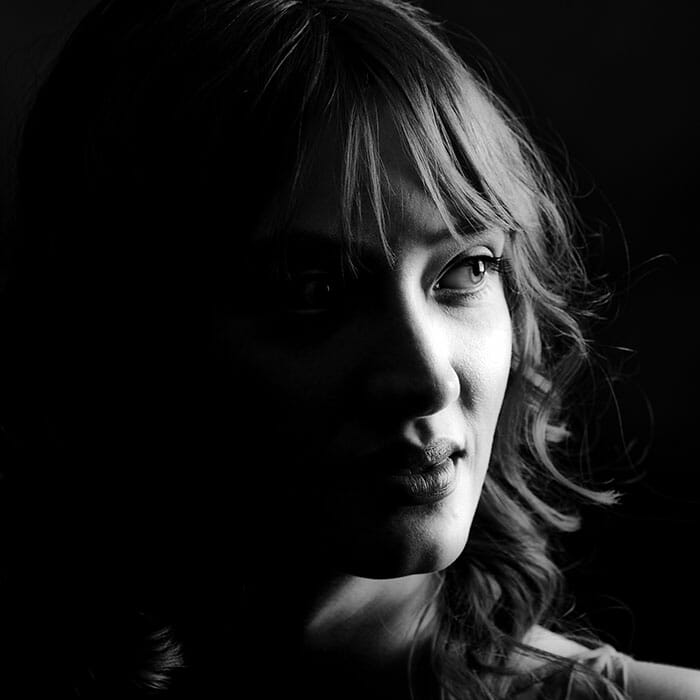 One Light Photography Tutorial by iPhotography.com