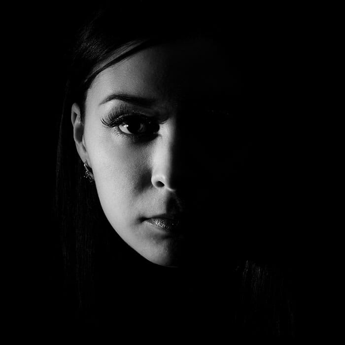 One Light Photography Tutorial by iPhotography.com