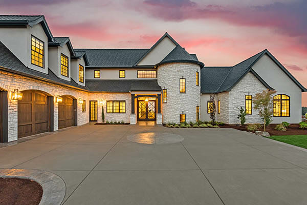 Real Estate Photography Tutorial by iPhotography.com