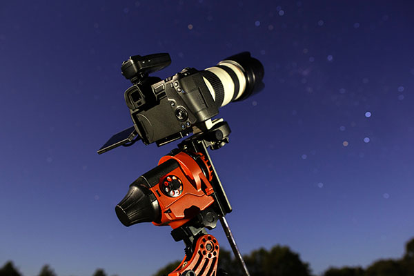 Canon's EOS R mirrorless camera mounted on top of Skwatchers Star adventurer astrophotography mount.