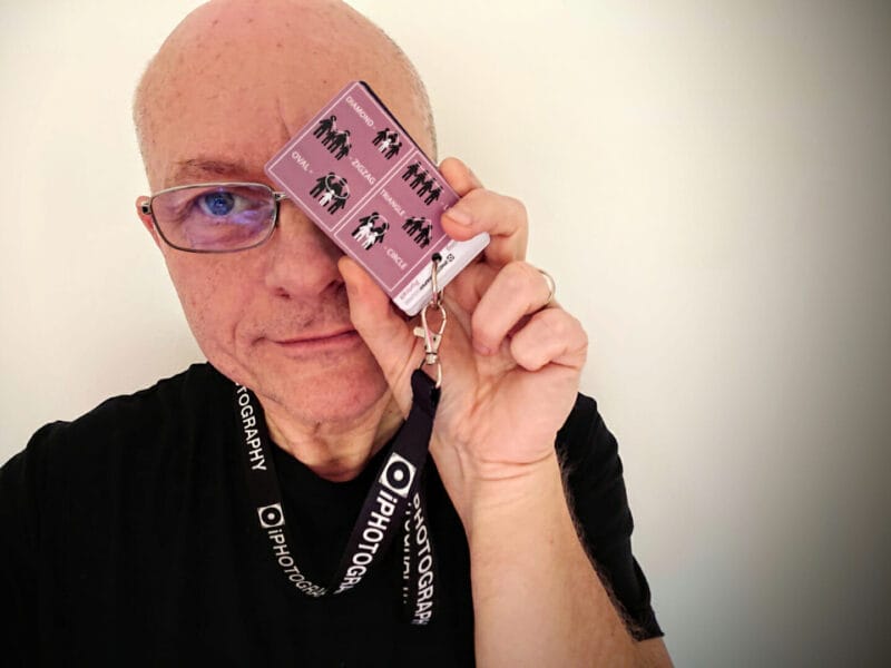 iPhotography member using the Flip Cards as a quick reference.