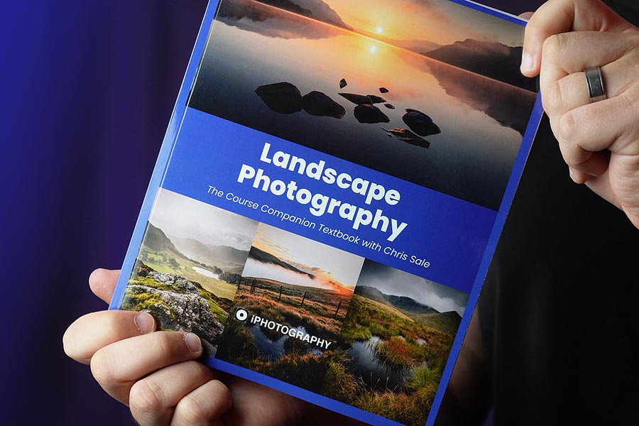 Landscape Photography: The Complete Guide &mdash; the iPhotography Landscape course as a full-colour book.