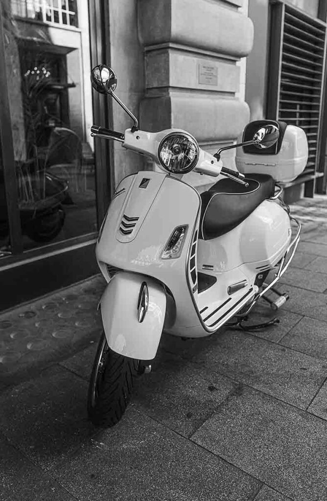 London Street Moped